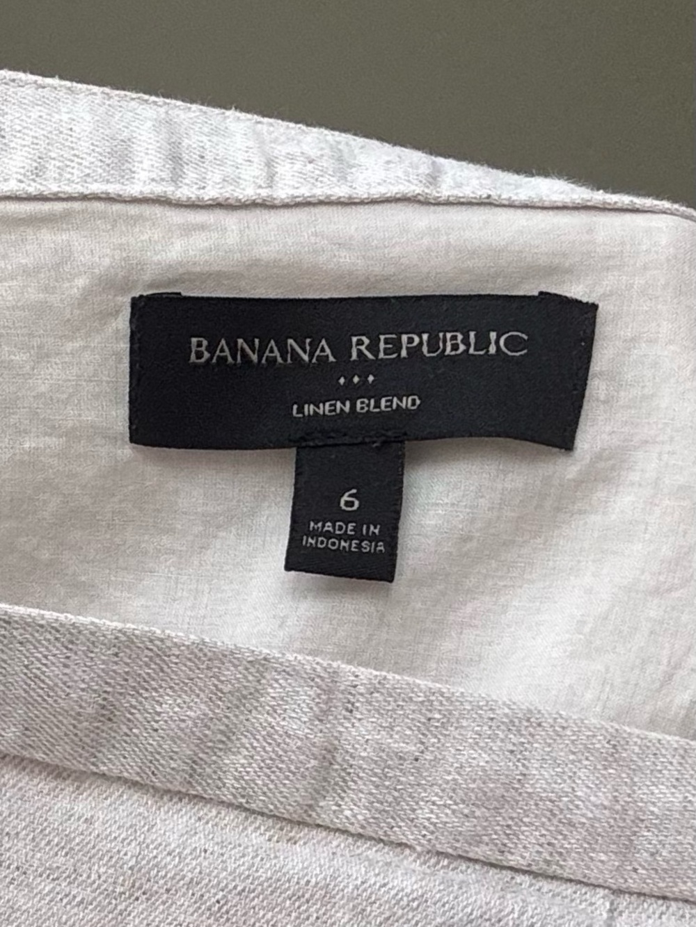 Banana Republic Light Beige Linen Mini Skirt - Picture 5 of 6
